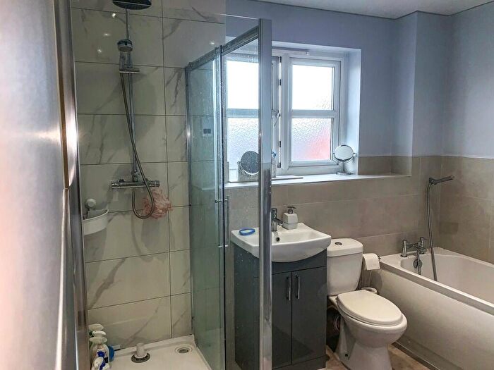 2 Bedroom Apartment To Rent In Shipman Road, Leicester, Leicestershire, LE3