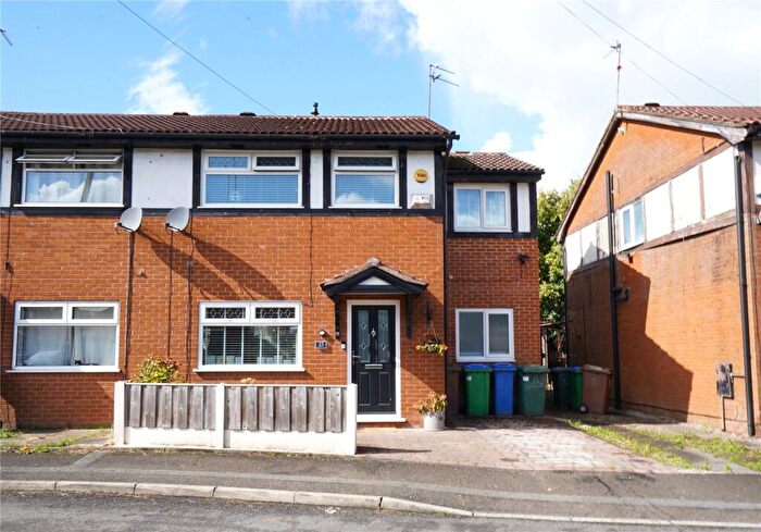 3 Bedroom Semi-Detached House For Sale In Wham Bar Drive, Heywood, Greater Manchester, OL10