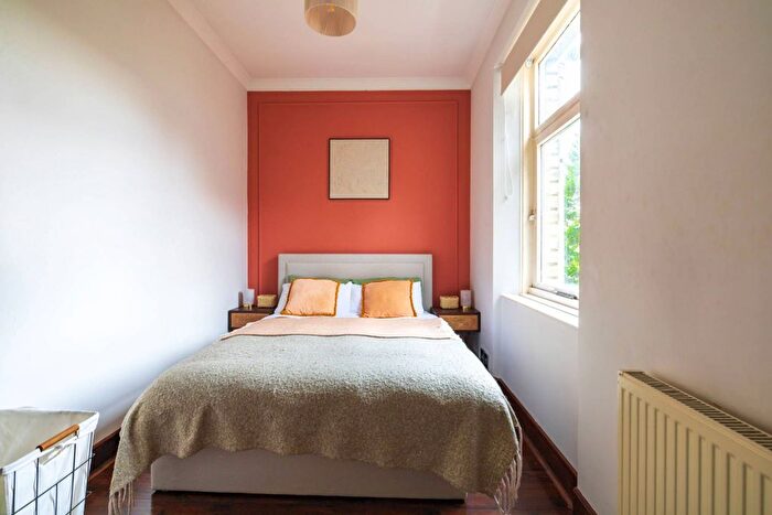 1 Bedroom Flat For Sale In Albyn Grove, Aberdeen, AB10