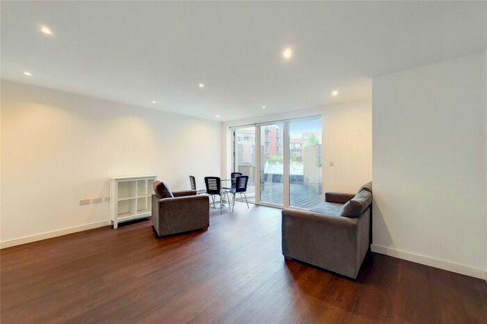 2 Bedroom Flat To Rent In Letchworth Road, Stanmore, HA7