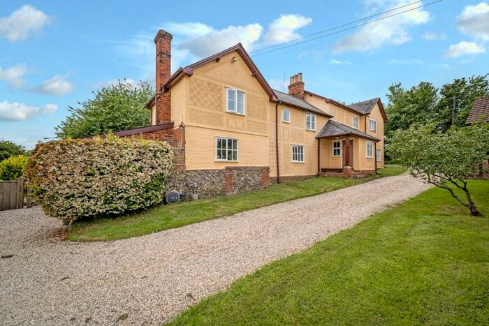4 Bedroom Detached House For Sale In Thaxted Road, Little Sampford, Saffron Walden, CB10