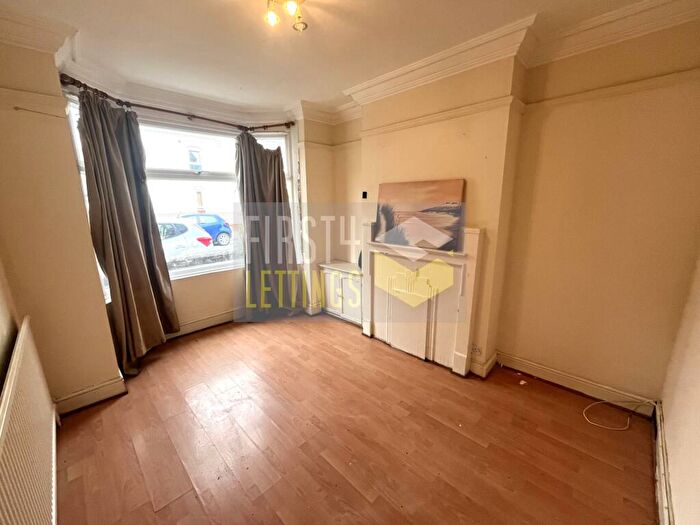 2 Bedroom Terraced House To Rent In Roman Street, West End, LE3
