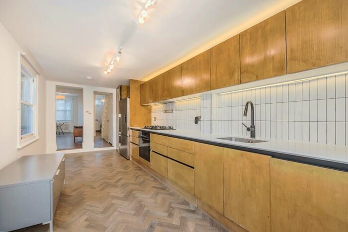 3 Bedroom Terraced House To Rent In Elverson Road, Deptford, SE8