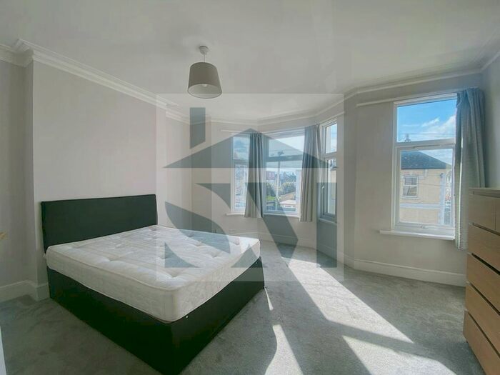 4 Bedroom Terraced House To Rent In Totterdown Street, London, SW17
