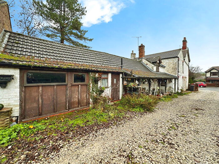 5 Bedroom Detached House For Sale In Repton Road, Hartshorne, DE11