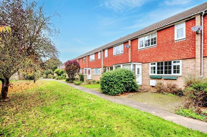 4 Bedroom Terraced House To Rent In Albert Street, Windsor, SL4