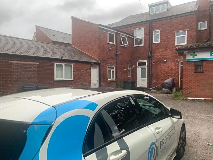1 Bedroom Flat To Rent In Bearwood Road, Smethwick, B66