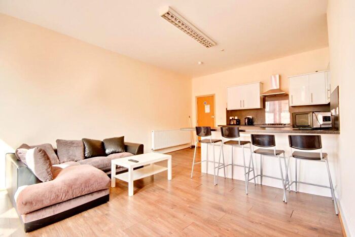 Private Hall To Rent In Southsea, PO5
