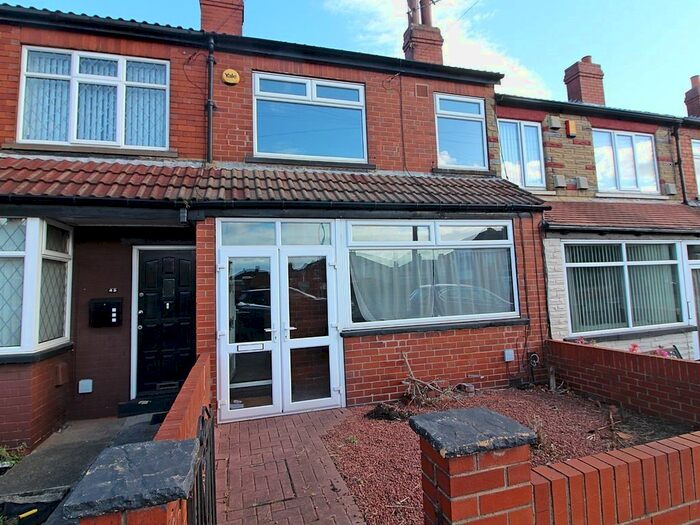 3 Bedroom Property To Rent In Ivy Street, Leeds, LS9