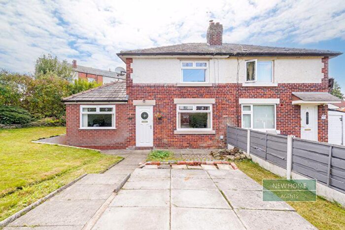 2 Bedroom Semi-Detached House For Sale In Derby Road, Hyde, Stockport, SK14