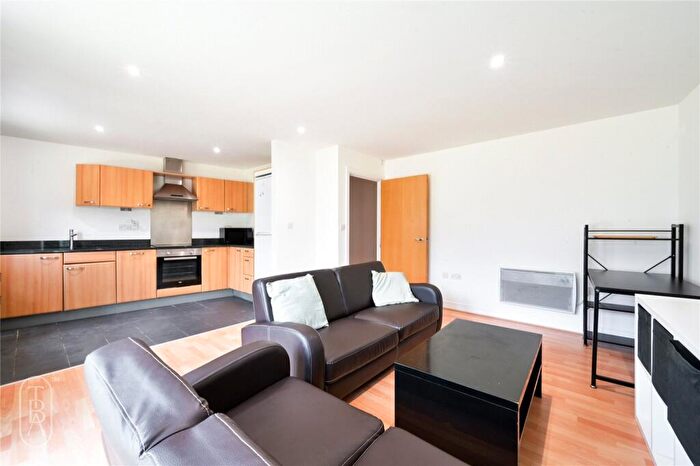 2 Bedroom Apartment To Rent In Morton Close, London, E1