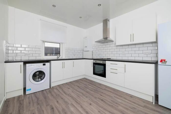 1 Bedroom Flat To Rent In Clepington Road, Dundee, DD3