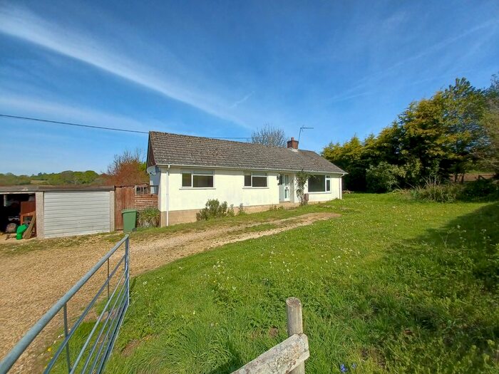 3 Bedroom Detached Bungalow For Sale In Derby Dell Cottage, Lasham, Alton, GU34