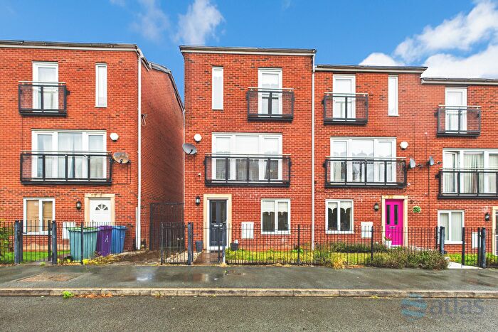3 Bedroom Town House For Sale In Hansby Drive, Speke, L24