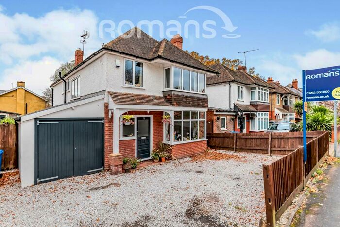 4 Bedroom Detached House To Rent In Salisbury Road, GU14