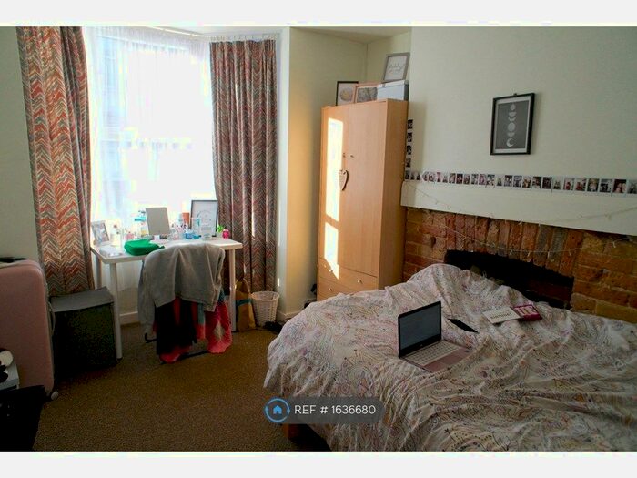 4 Bedroom Terraced House To Rent In Lancaster Road, Canterbury, CT1