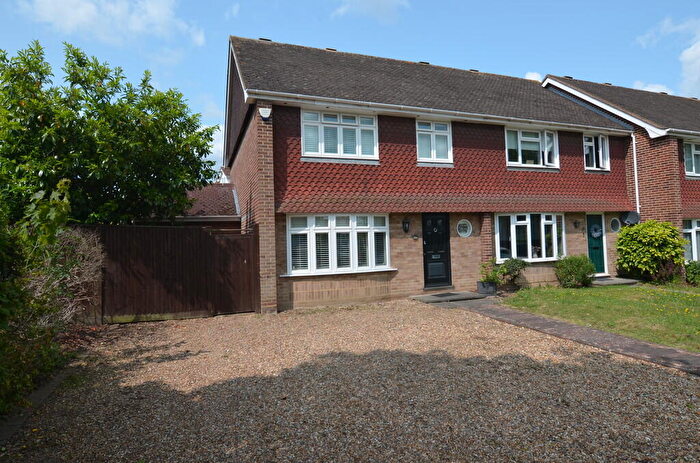 3 Bedroom End Of Terrace House To Rent In The Drive, Sidcup, DA14