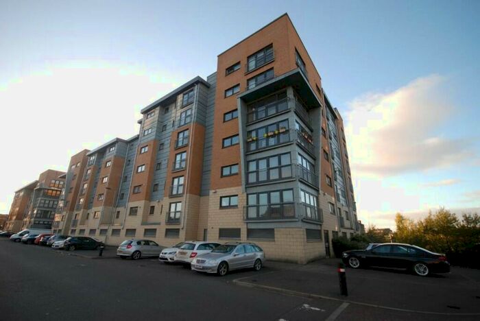 2 Bedroom Flat To Rent In Barrland Street, Glasgow, G41