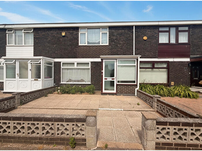 2 Bedroom Terraced House For Sale In Alracks, Basildon, Essex, SS15