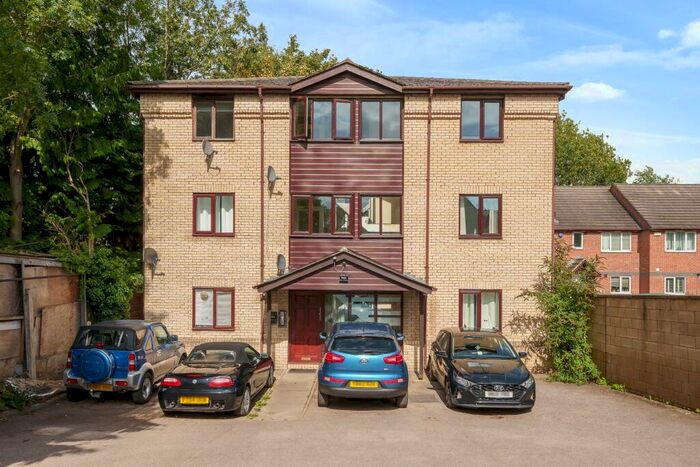 1 Bedroom Flat To Rent In Millbrook Street, Cheltenham, GL50