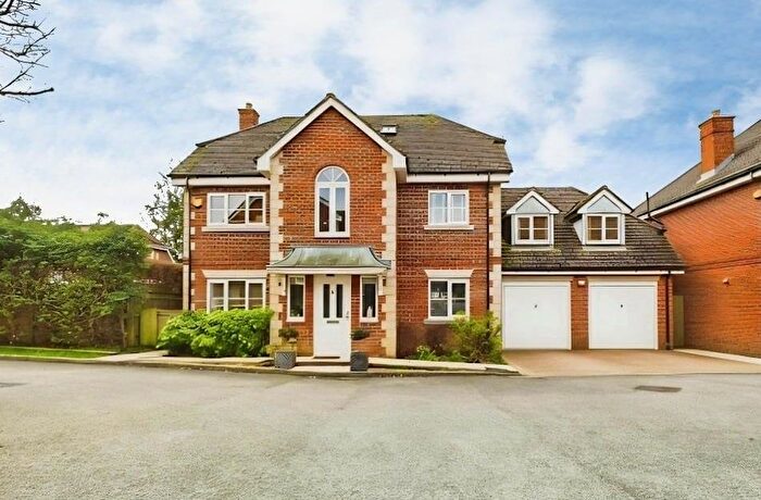 6 Bedroom Detached House For Sale In Millers View, Bursledon, Southampton, SO31