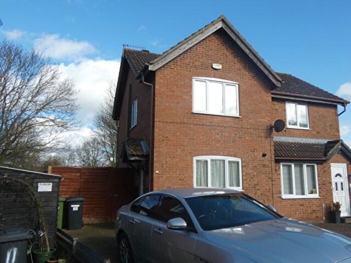 2 Bedroom Semi-Detached House To Rent In Heron Close, Wellingborough, Northamptonshire, NN8