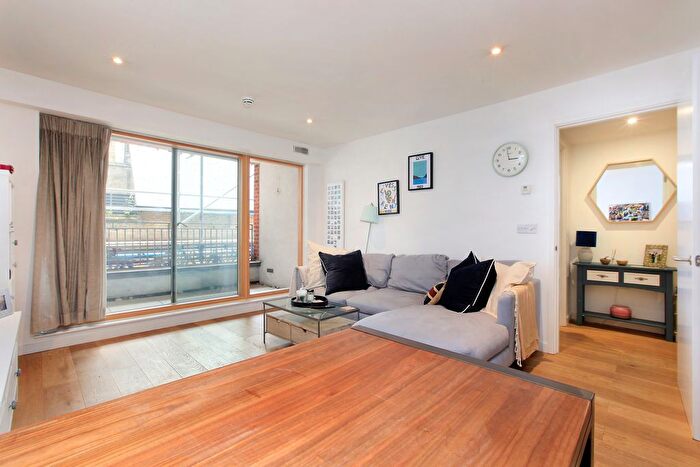 1 Bedroom Flat For Sale In Hardwicks Square, Wandsworth, SW18