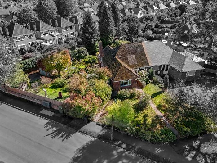 3 Bedroom Semi-Detached Bungalow For Sale In Oberon Drive, Shirley, Solihull, B90