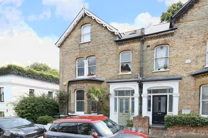 2 Bedroom Apartment To Rent In Waldegrave Road, Crystal Palace, London, SE19
