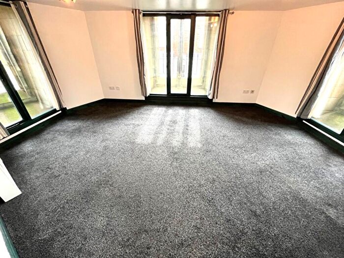 2 Bedroom Apartment To Rent In St. Marks Road, Preston, PR1