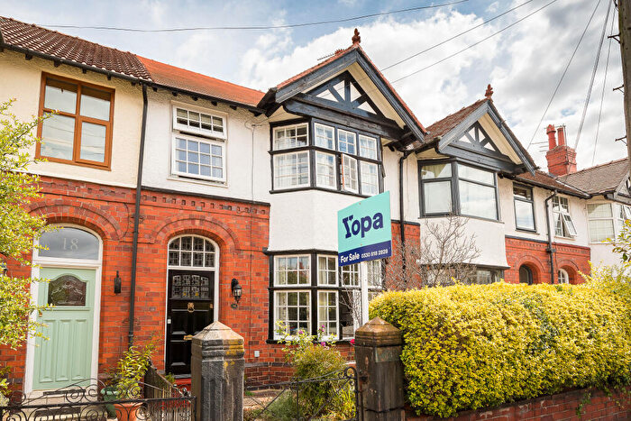 4 Bedroom Town House For Sale In Grange Road, Chester, CH2