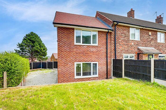 2 Bedroom End Of Terrace House For Sale In Denton Avenue, Sandiacre, Nottinghamshire, NG10
