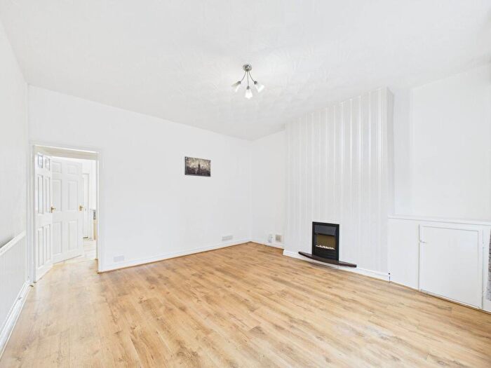 2 Bedroom End Of Terrace House To Rent In Prospect Street, Tyldesley, M29