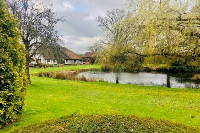 1 Bedroom Cottage To Rent In Gate House Farm, Lingfield, RH7