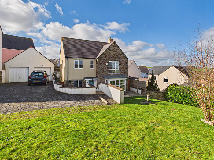 4 Bedroom Detached House For Sale In Colmer Close, St. Martin, East Looe, Cornwall, PL13