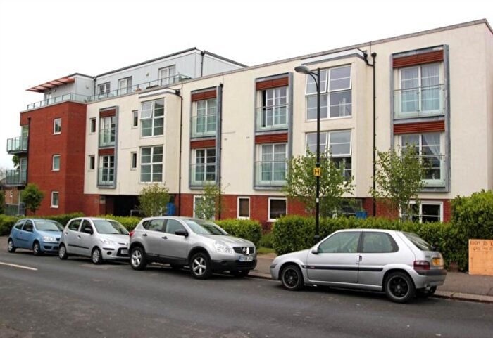 2 Bedroom Flat To Rent In Freeman Court, Honiton Road, Southend On Sea, SS1