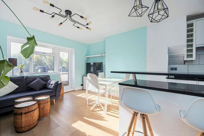 2 Bedroom Flat To Rent In Finn House, Bevenden Street, Hoxton, London, N1