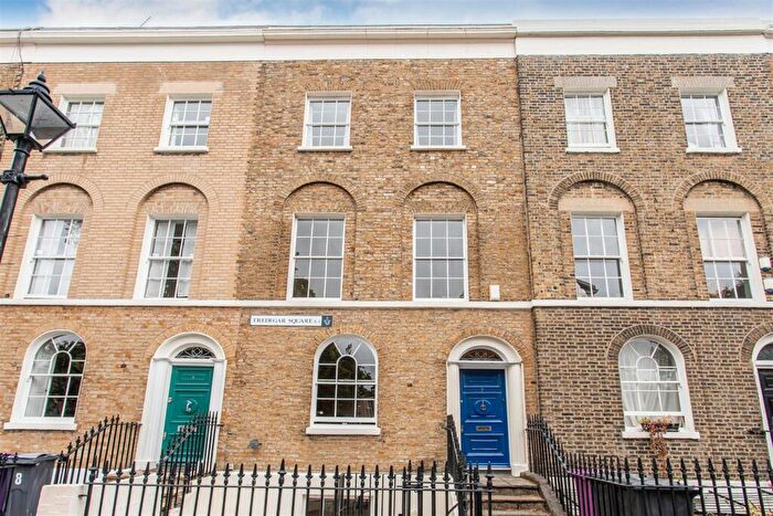 5 Bedroom Terraced House For Sale In Tredegar Square, Mile End, E3