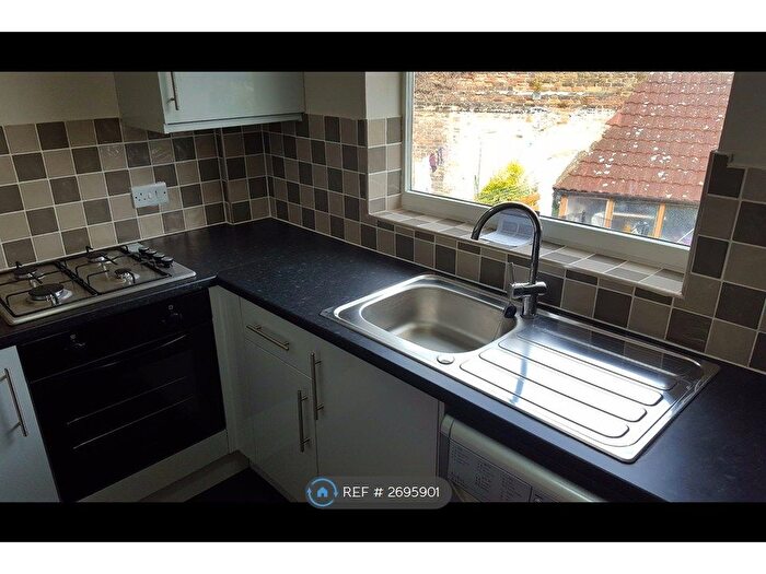 1 Bedroom Flat To Rent In Langney Road, Eastbourne, BN21