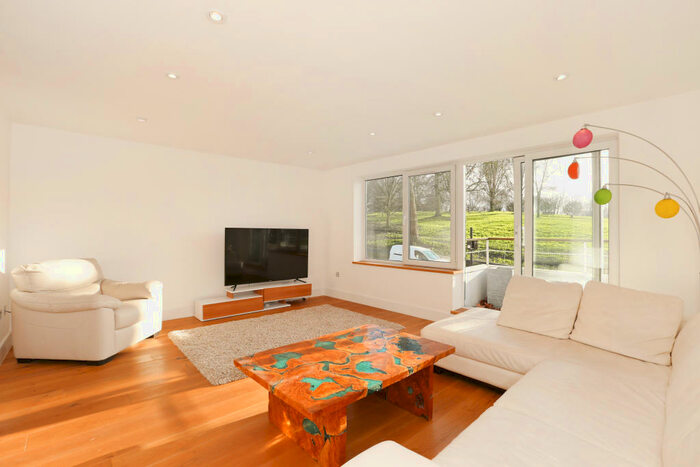 5 Bedroom House To Rent In Meadowbank, Primrose Hill, NW3