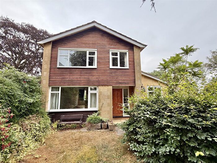 3 Bedroom Detached House For Sale In Stone Lane, Winterbourne Down, Bristol, BS36