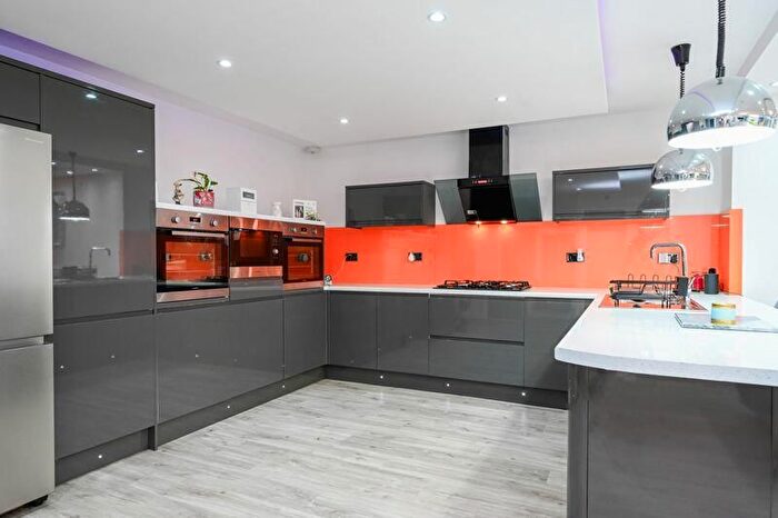 3 Bedroom Semi-Detached House For Sale In Woods Close, Haskayne, Ormskirk, L39