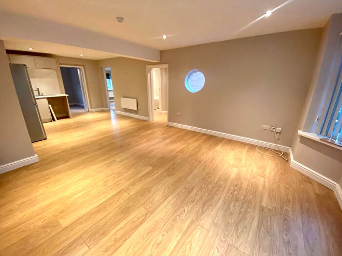 2 Bedroom Property To Rent In Rosewood House, Nottingham, NG12