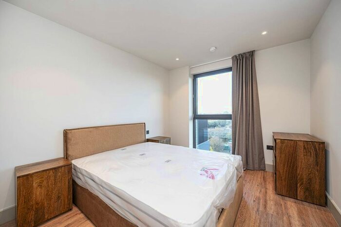 2 Bedroom Flat To Rent In Sessile Apartments, Tottenham, London, N17
