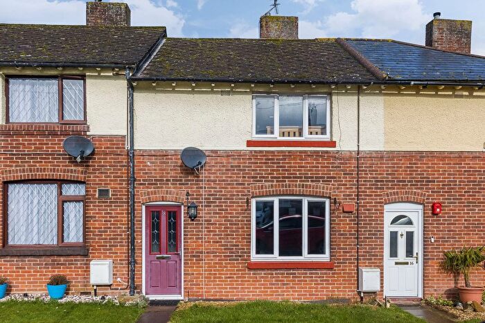 2 Bedroom Terraced House For Sale In North Road, Didcot, OX11
