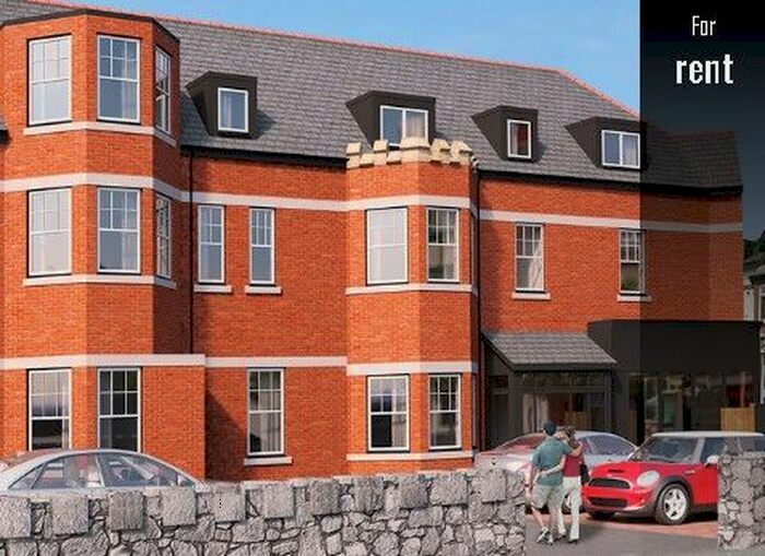 2 Bedroom Flat To Rent In Colwyn Bay, Conwy, LL29