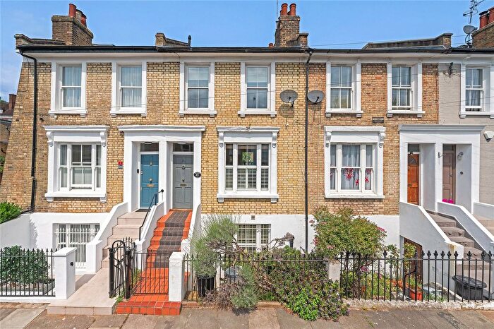4 Bedroom Terraced House For Sale In Avalon Road, London, SW6