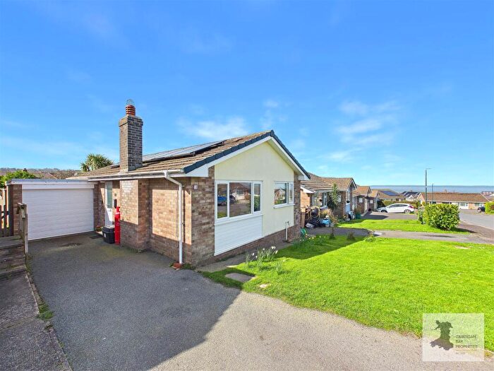 2 Bedroom Detached Bungalow For Sale In Ffordd Y Bedol, Aberporth, Cardigan, SA43