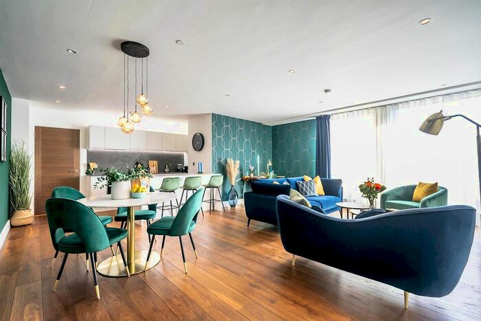 2 Bedroom Flat To Rent In Ryedale House, Piccadilly, York, YO1