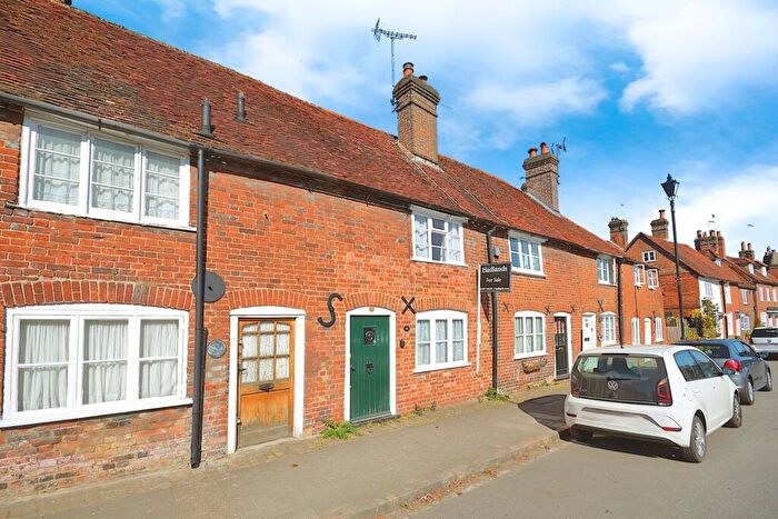 2 Bedroom Terraced House For Sale In High Street, Amersham, HP7